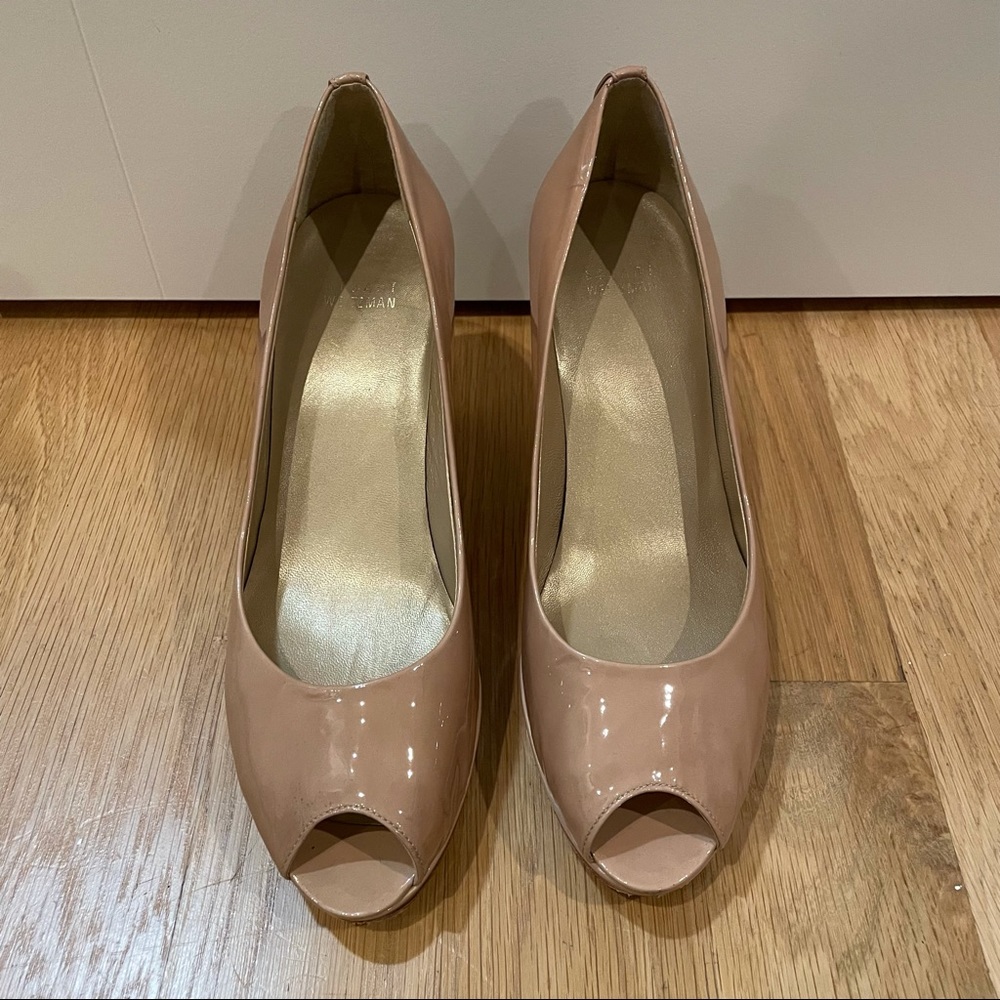Stuart Weitzman patent peep toe pumps